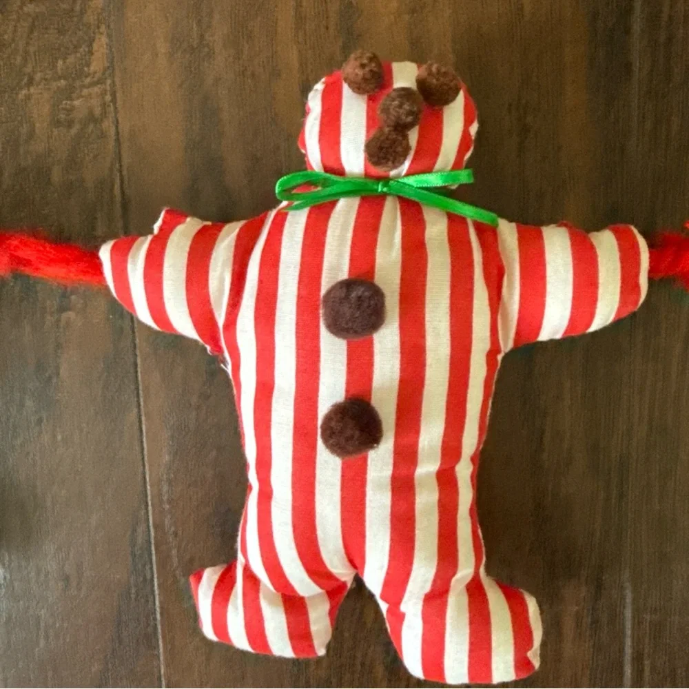 VTG Christmas Hand Sewn Fabric Gingerbread Men Garland;Extra Long 13 Feet (156”)